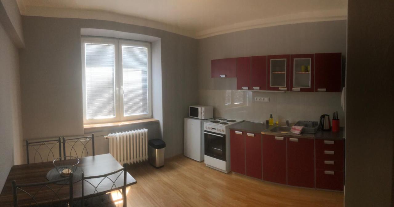 Apartman Bea, Snp 12 Velky Krtis Exterior foto