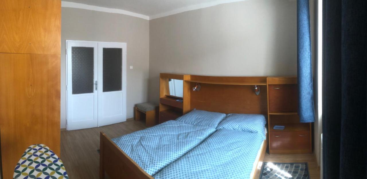 Apartman Bea, Snp 12 Velky Krtis Exterior foto